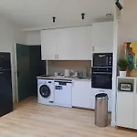 Privatunterkunft Loft 4-5 Personnes A Montmartre - Parking Prive Sur Reservation *