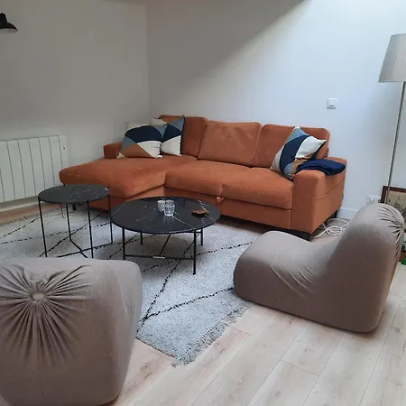 Homestay Loft 4-6 Personnes A Montmartre - Parking Prive *