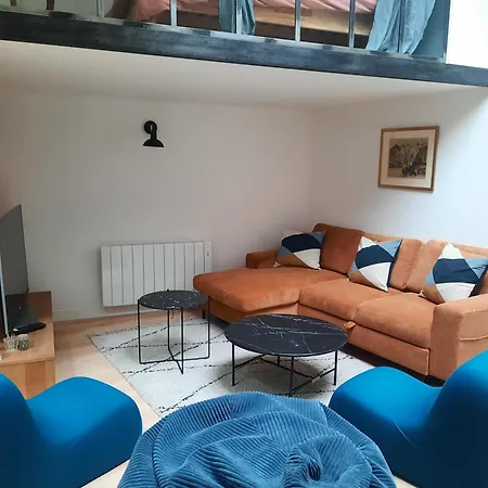 Homestay Loft 4-5 Personnes A Montmartre - Parking Prive Sur Reservation