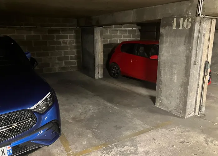 Loft 4-5 Personnes à Montmartre - Parking Privé Sur Réservation Quarto em Acomodações Particulares *
