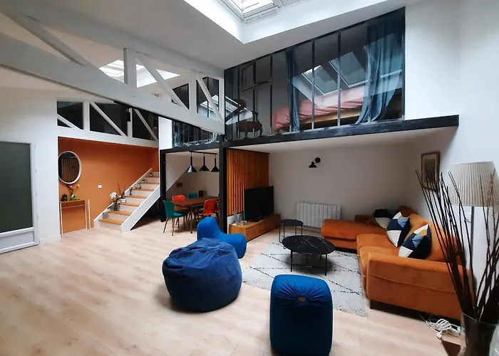 Quarto em Acomodações Particulares Loft 4-5 Personnes à Montmartre - Parking Privé Sur Réservation Paris
