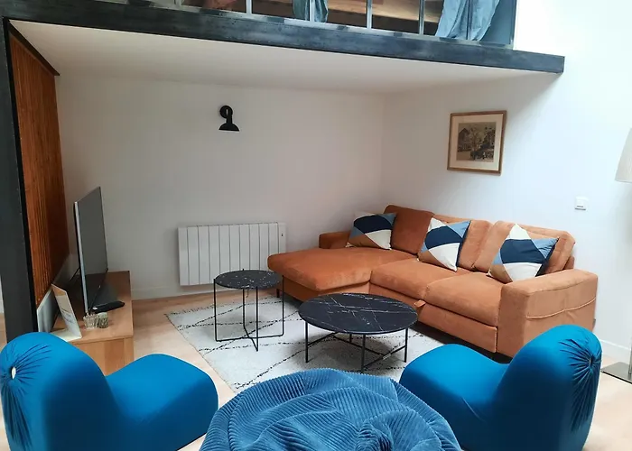 Quarto em Acomodações Particulares Loft 4-5 Personnes à Montmartre - Parking Privé Sur Réservation